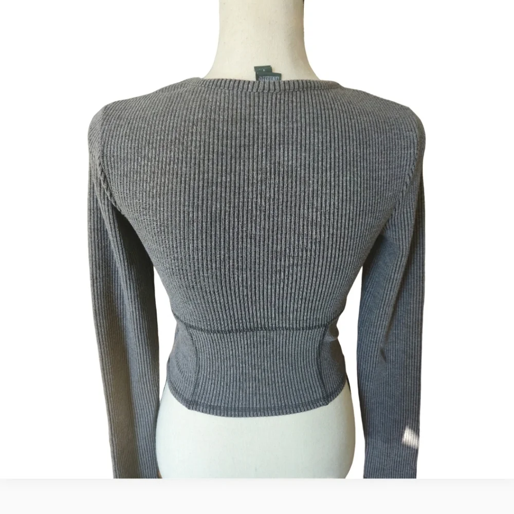 Wild Fable Gray Ribbed Long Sleeve Top - Picture 6 of 9